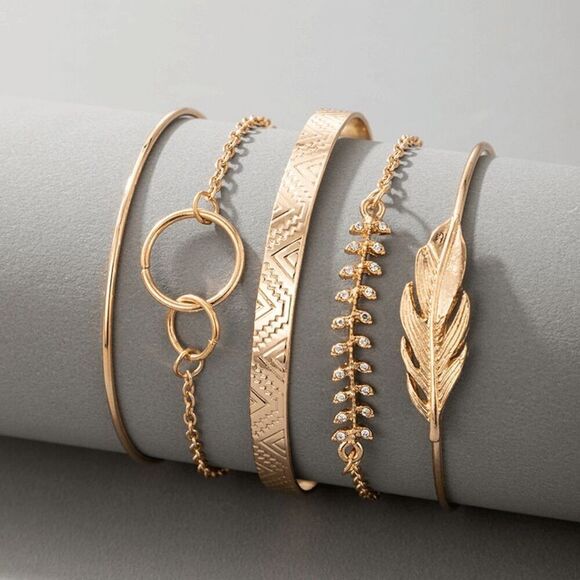 2/$21 Fashionable Leaf Bracelet Set - Picture 1 of 5